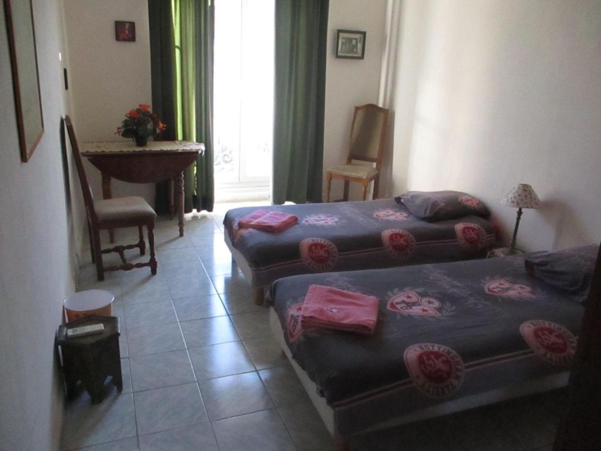 Chez Brigitte Guesthouse Nice Bagian luar foto