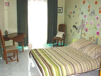 Chez Brigitte Guesthouse Nice Bagian luar foto